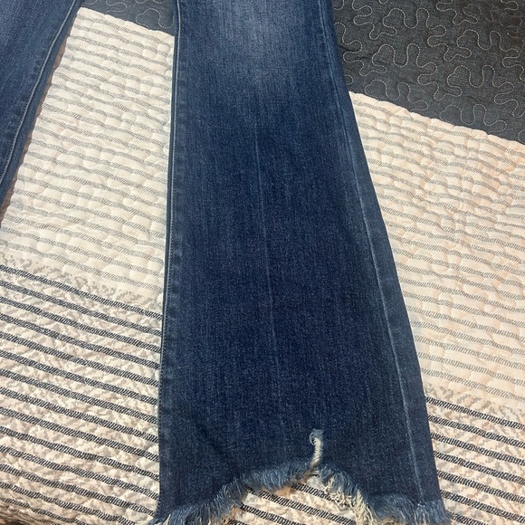 NWT Risen Jeans Size 3 - Picture 3 of 5